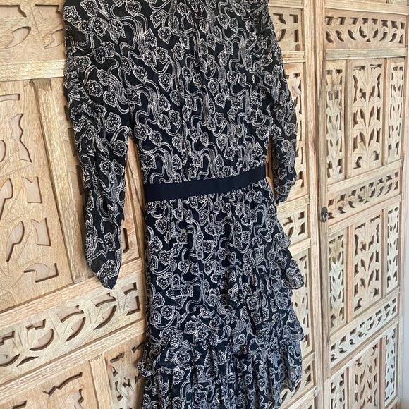 Rebecca Taylor Silk dress w grosgrain ribbon waist.  Pattern of heart flowers - Picture 7 of 9